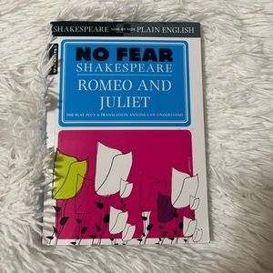 NO FEAR SHAKESPEARE book